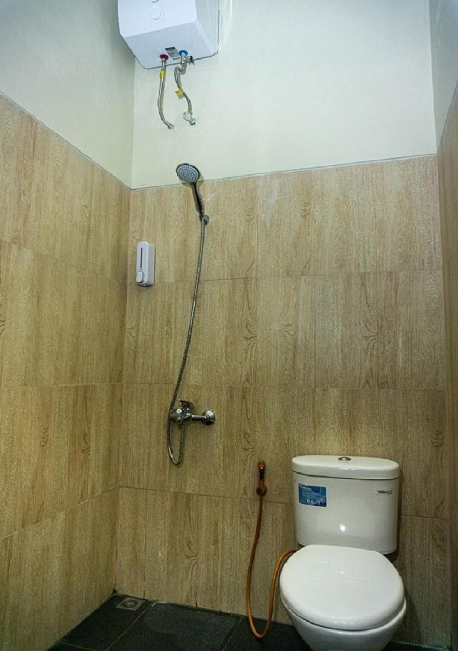 Grand Khalifah Guesthouse Sumbawa Екстер'єр фото